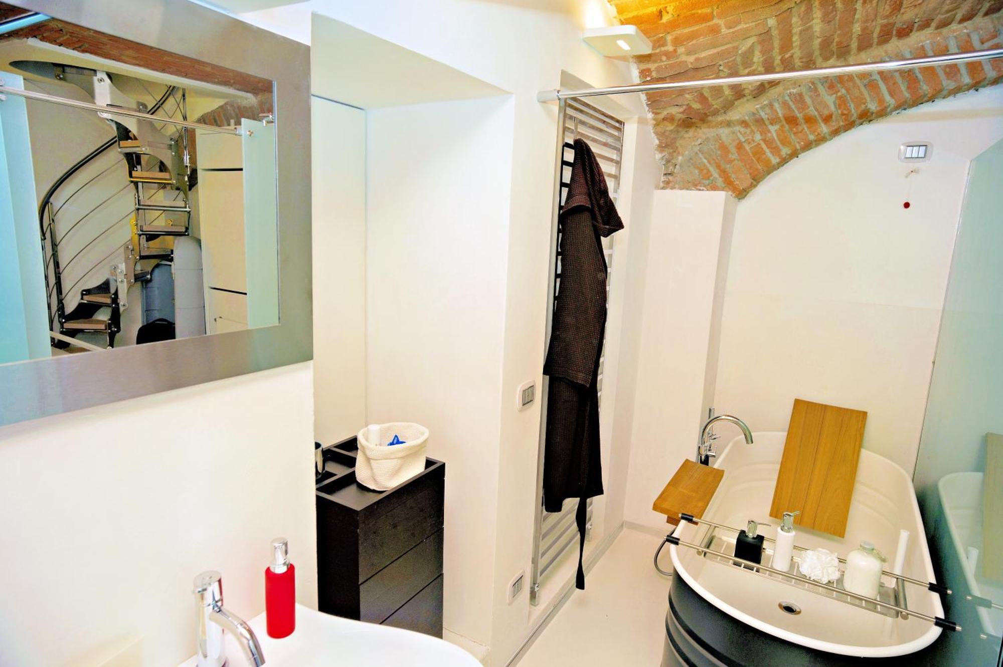 Elegant And Modern Loft In Medieval Μπολόνια Εξωτερικό φωτογραφία